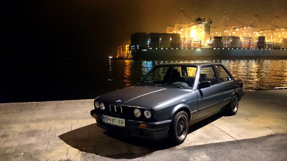 E30.jpg