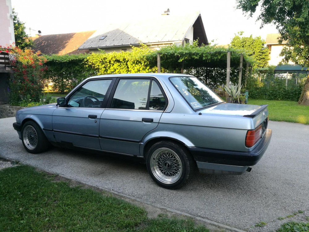 36623356_1880659458664160_2821250341842976768_n.jpg (251.03 KiB) Videno 67107 krat 36623356_1880659458664160_2821250341842976768_n.jpg